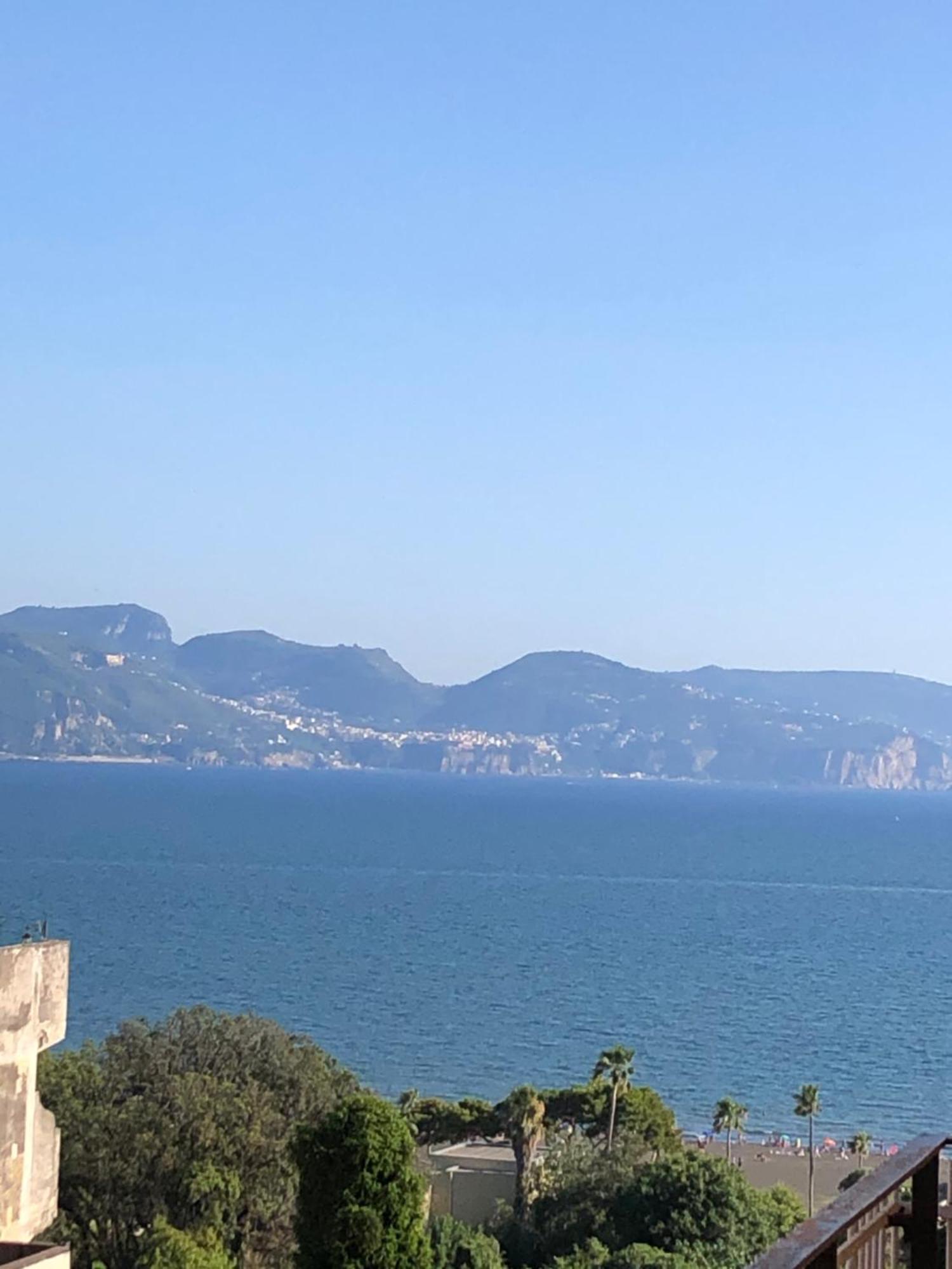 Sogno Di Mezza Estate Leilighet Torre Annunziata Eksteriør bilde