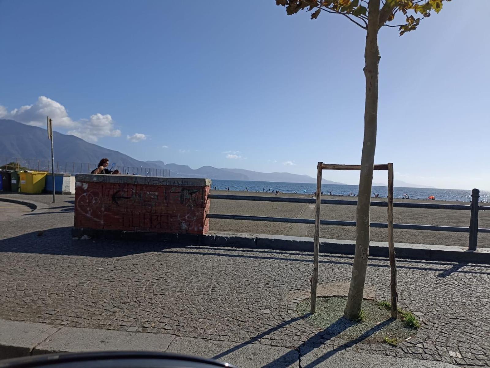 Sogno Di Mezza Estate Leilighet Torre Annunziata Eksteriør bilde